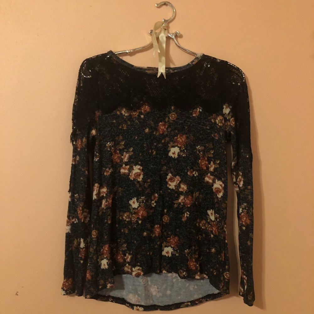 NWOT Long Sleeve Lace Black Rose Print Shirt